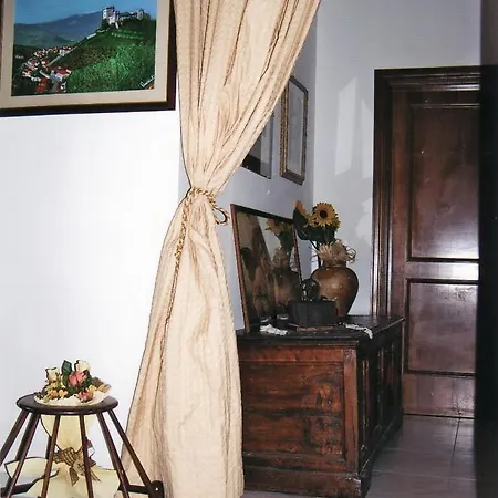 I Montanari アパート